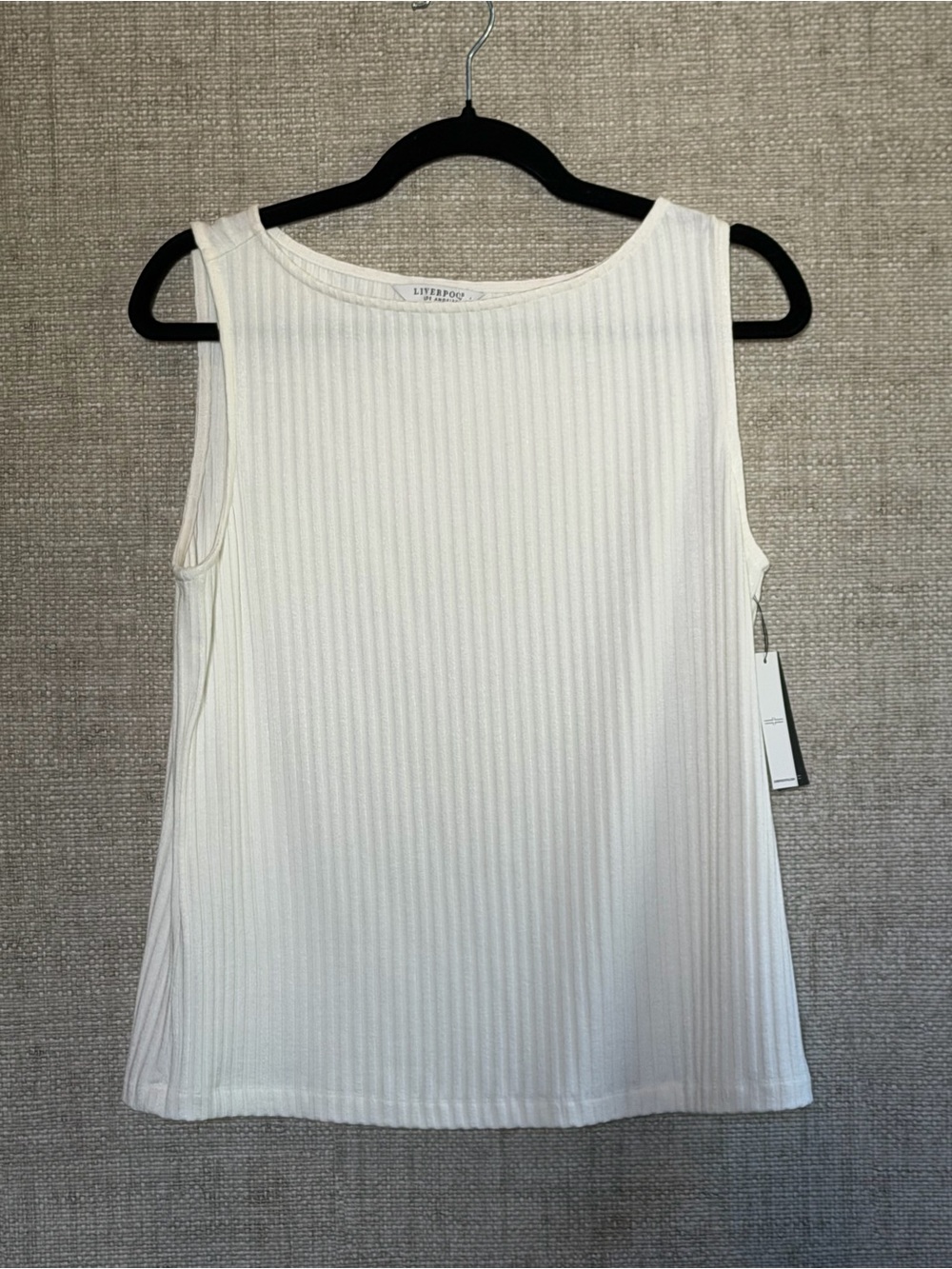 Liverpool Los Angeles ribbed sleeveless sweater.